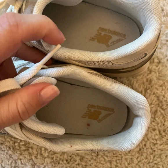 New Balance Cream and Gray Athletic Shoes 9060 - Picture 10 of 11